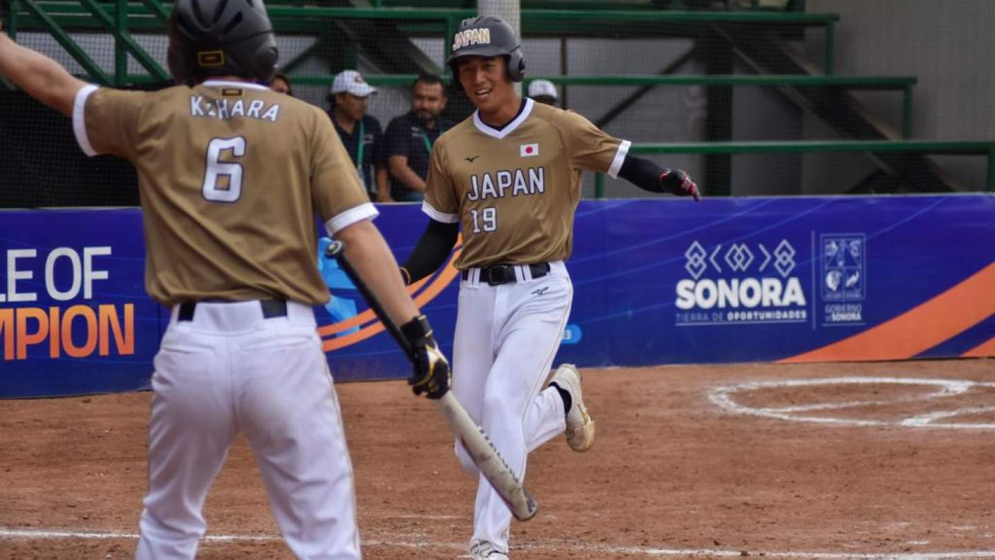 NIPONES SACAN IMPORTANTE VICTORIA EN SÚPER RONDA DE MUNDIAL DE SOFTBOL U18